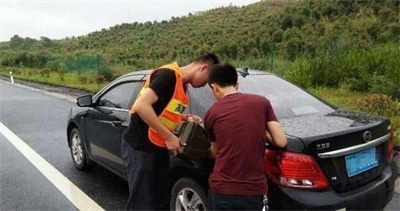 漠河永福道路救援